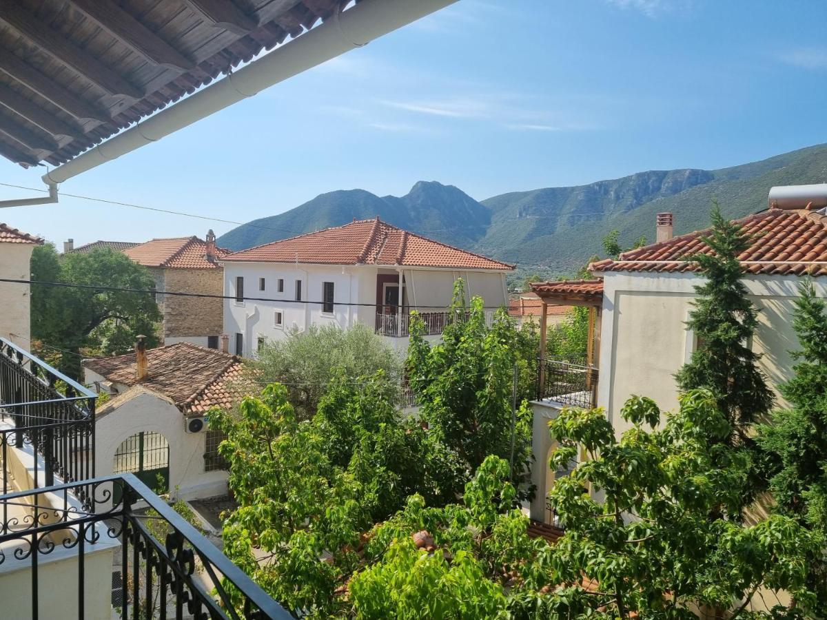 Apartment Theodoros Leonidio Luaran gambar